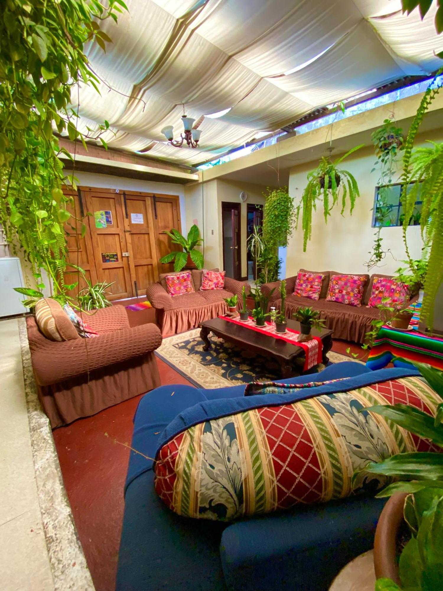 Casa De Leon Hotell Antigua Exteriör bild
